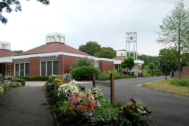 25-jarig jubileum crematorium aan de Berkhouterweg
