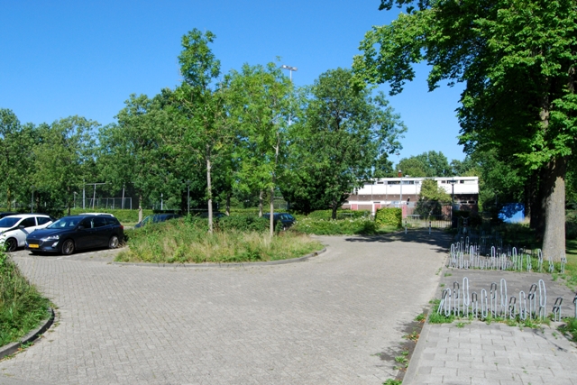 Zorgen over parkeersituatie Nieuwe Steen door nieuwbouwplannen op voormalig sportcomplex